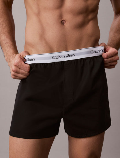 Icon Cotton Stretch 3-Pack Slim Boxer - Calvin Klein Underwear