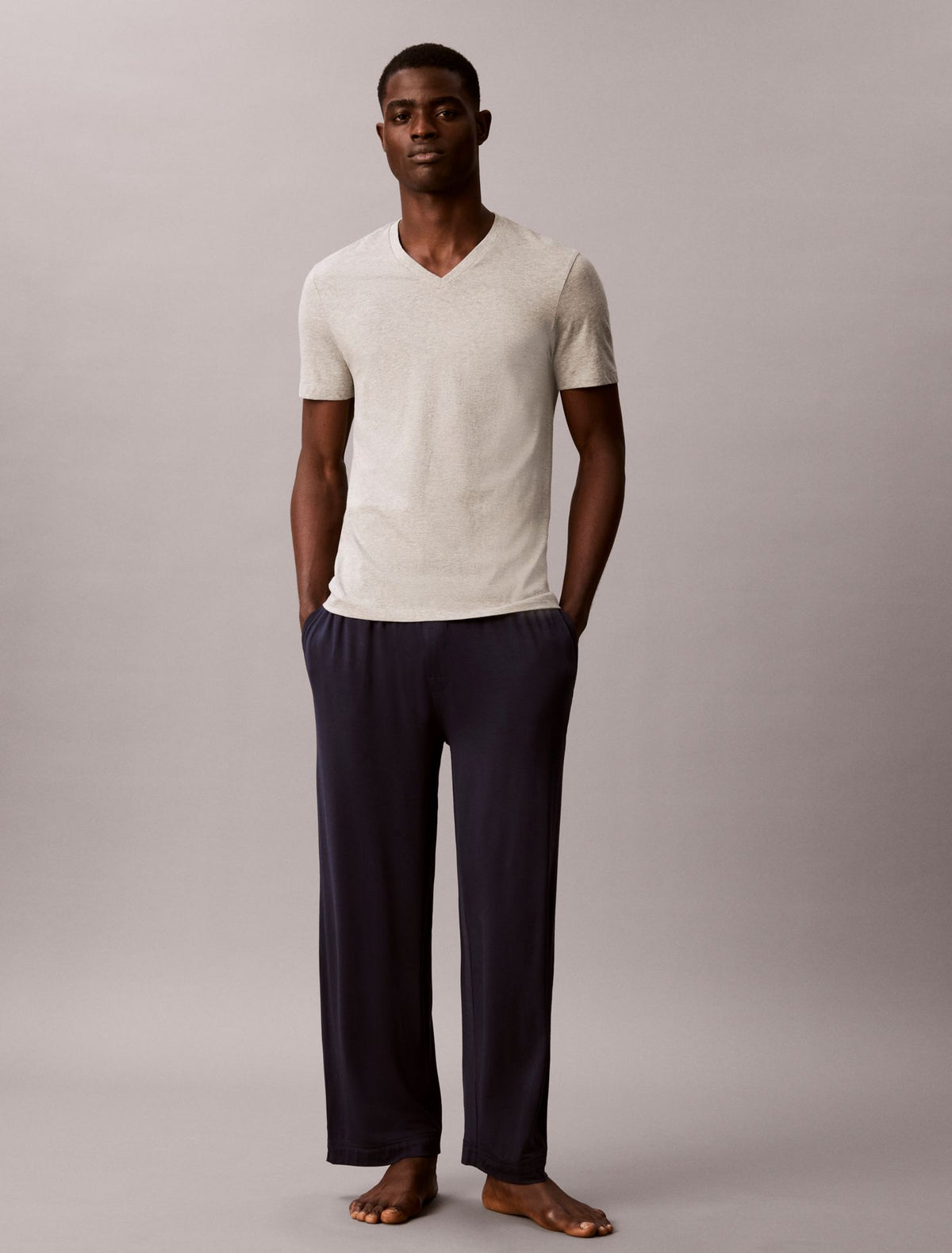 Cotton Classics 3-Pack Classic Fit V-Neck T-Shirt - Calvin Klein Underwear