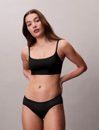 Invisibles Wirefree Lightly Lined Bralette - Calvin Klein Underwear