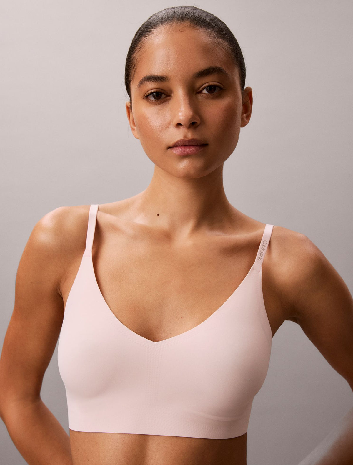 Invisibles Lightly Lined Triangle Bra - Calvin Klein Underwear