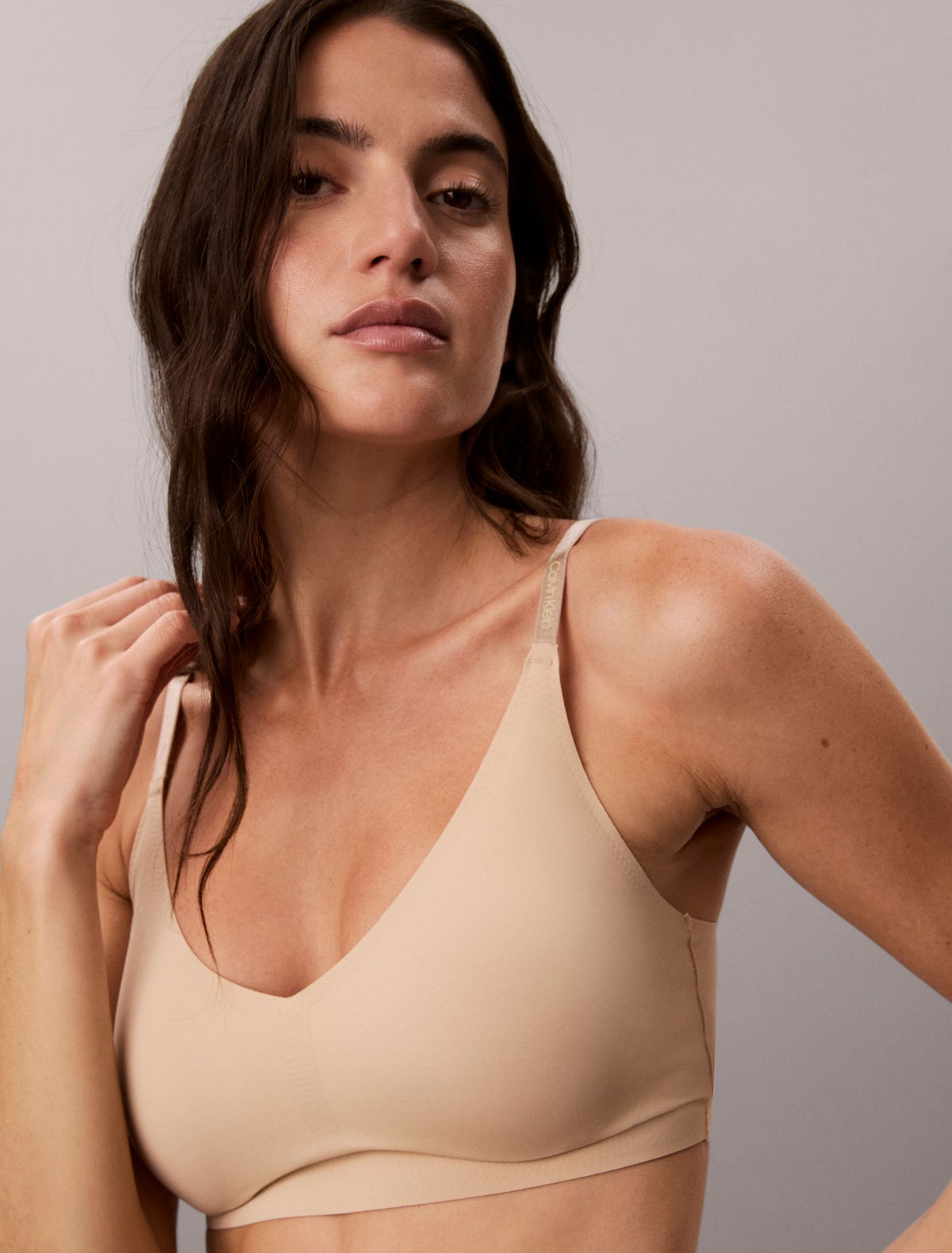 Invisibles Lightly Lined Triangle Bra - Calvin Klein Underwear