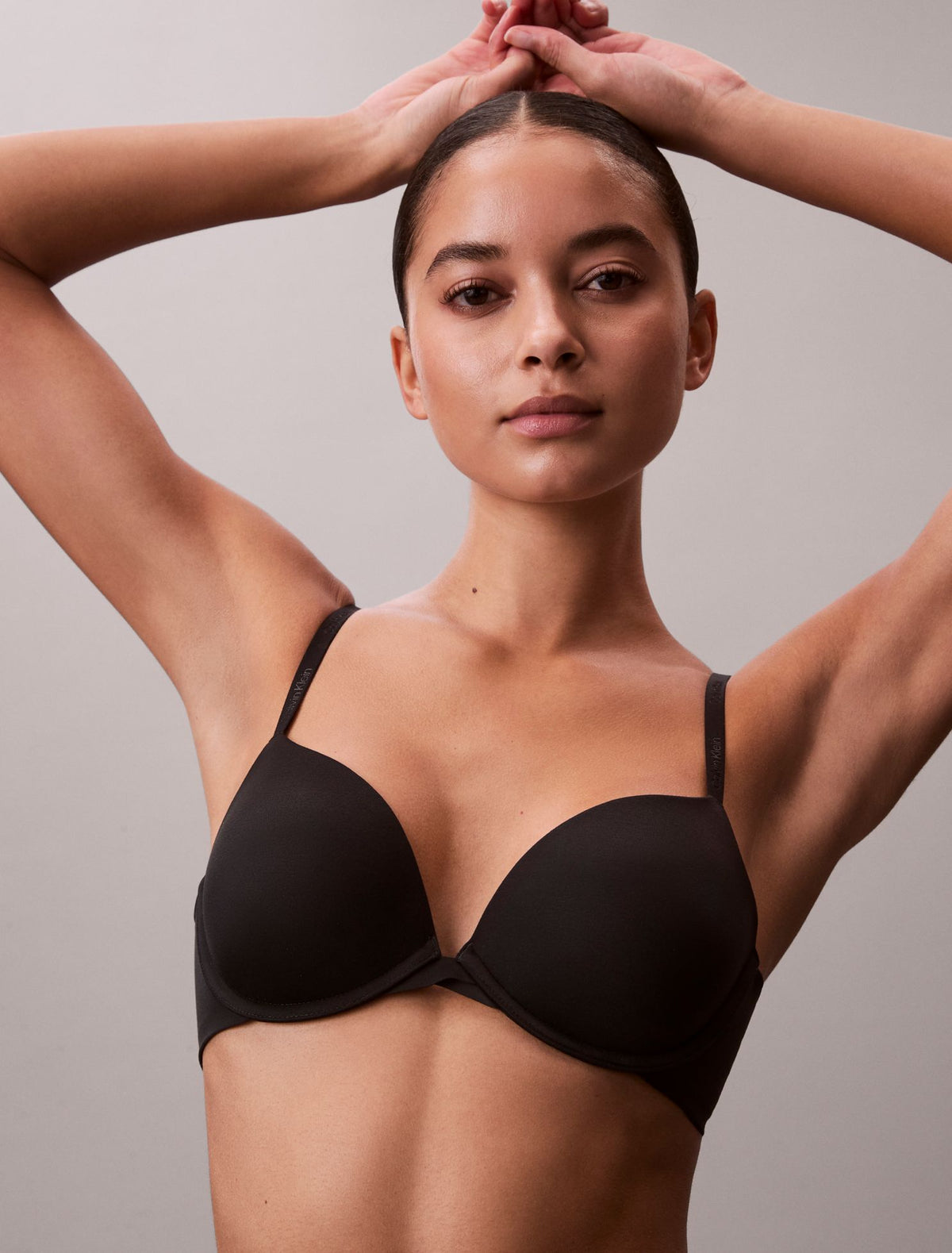 Perfectly Fit Push Up Plunge Bra - Calvin Klein Underwear