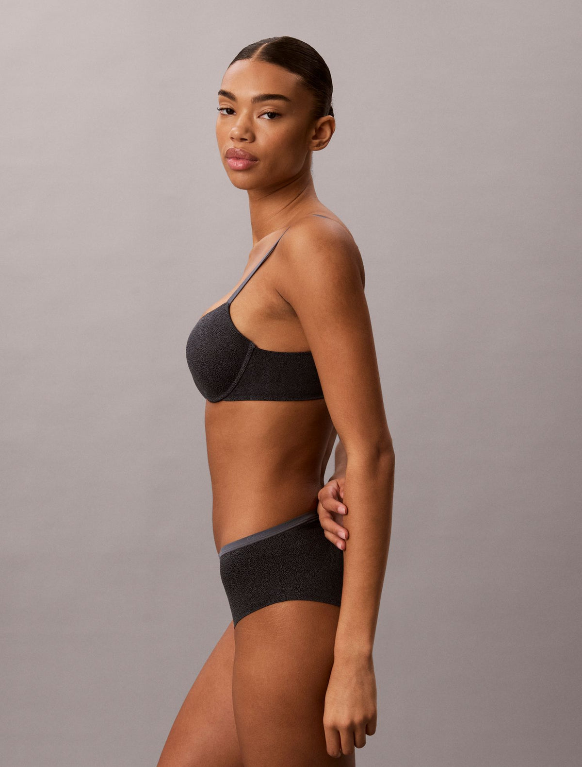 Perfectly Fit Push Up Plunge Bra - Calvin Klein Underwear
