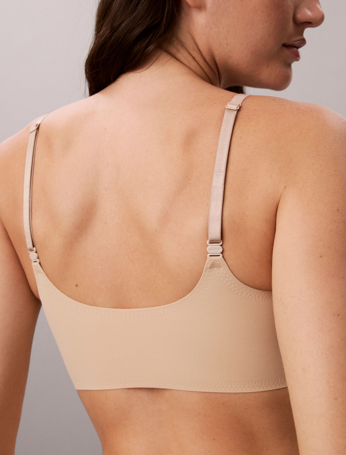 Invisibles Lightly Lined Triangle Bra - Calvin Klein Underwear