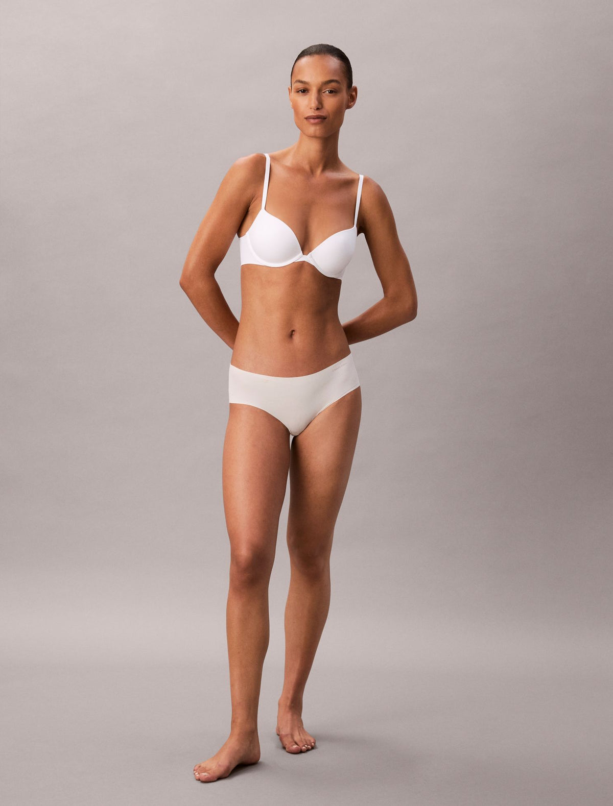 Perfectly Fit Push Up Plunge Bra - Calvin Klein Underwear