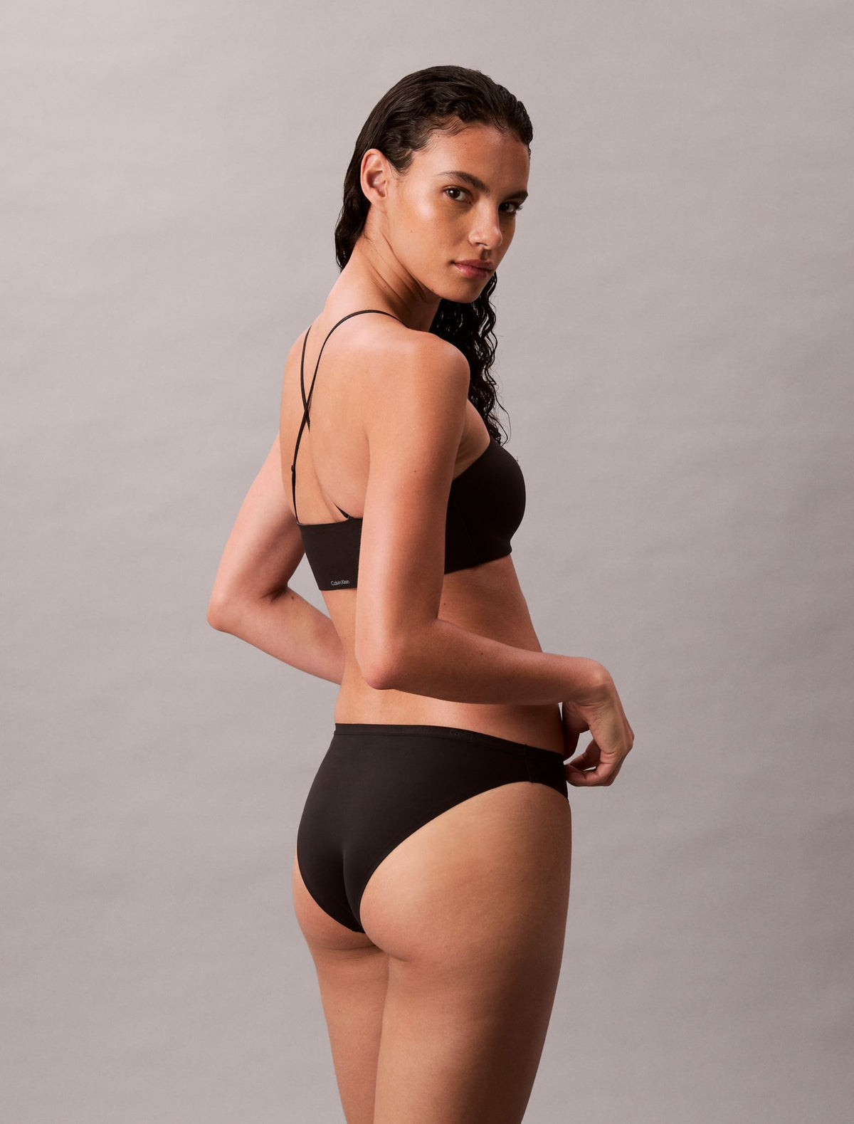 Perfectly Fit Strapless Bandeau Bra - Calvin Klein Underwear
