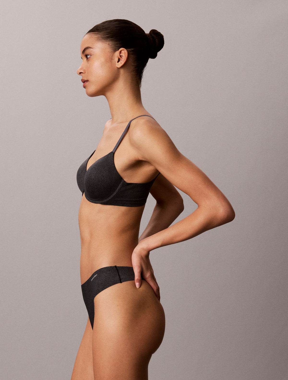 Perfectly Fit Lightly Lined Full Coverage Bra - Calvin Klein Underwear