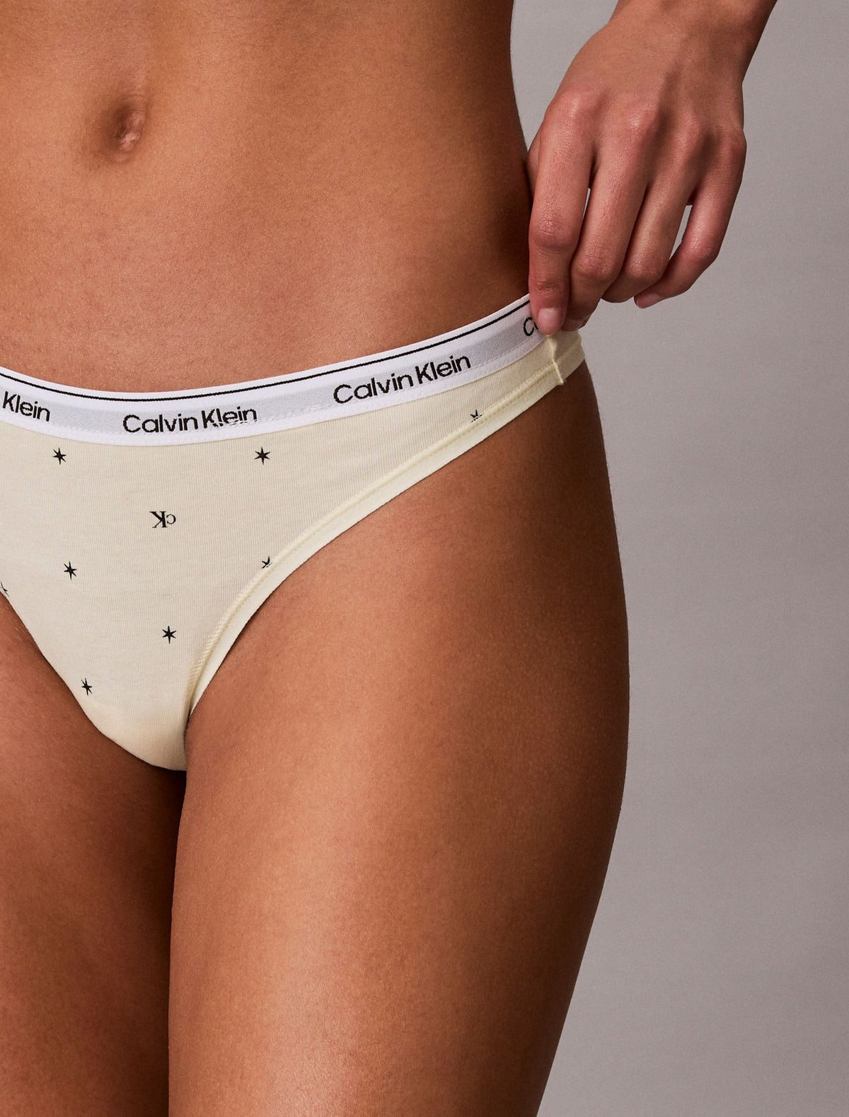 Icon Logo Thong - Calvin Klein Underwear