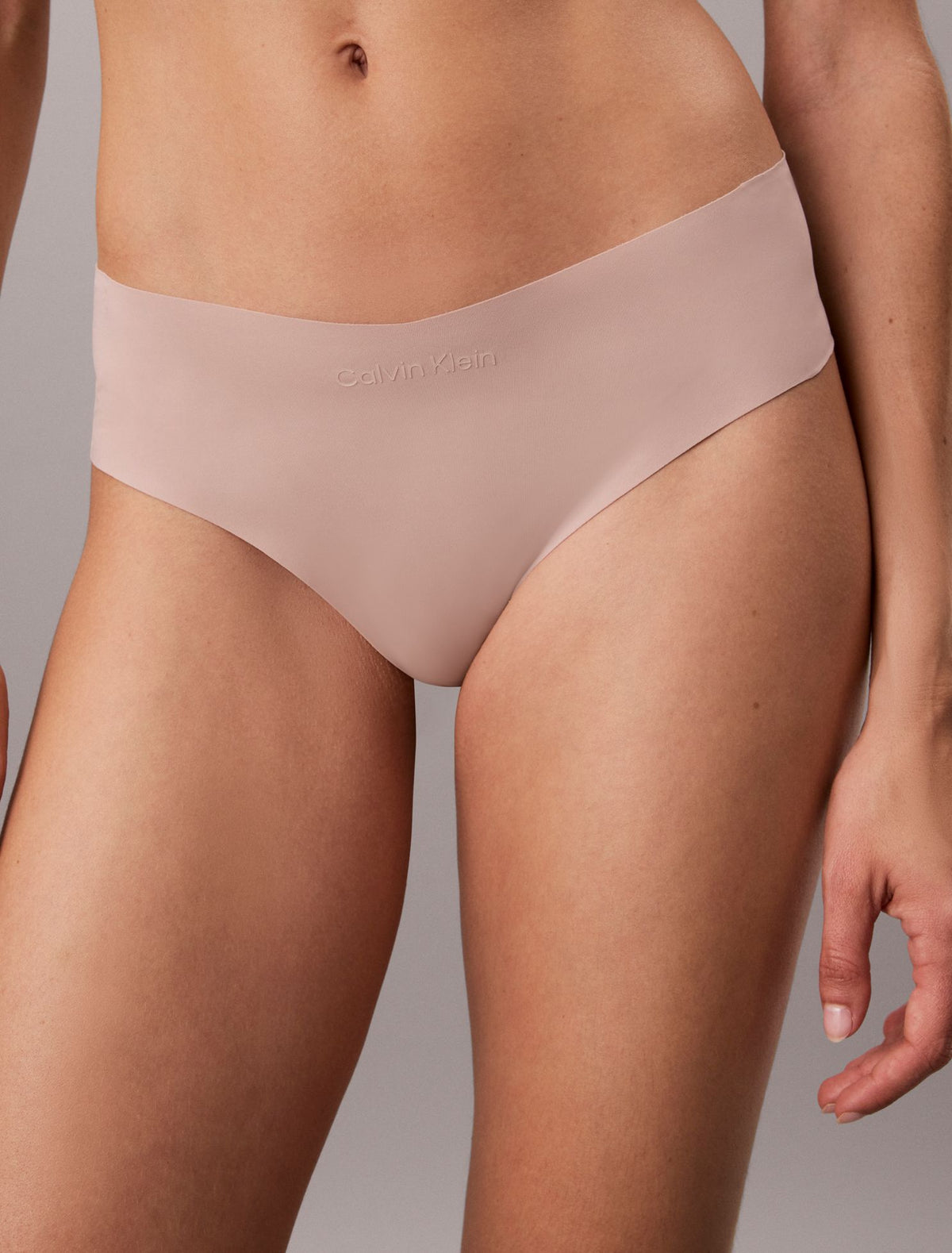 Perfectly Fit Thong - Calvin Klein Underwear