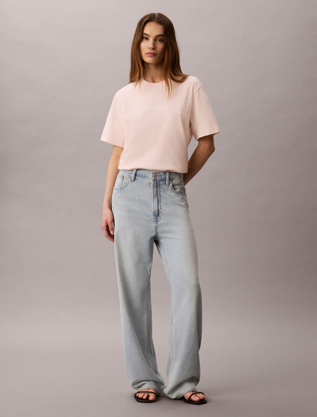 Standard Logo Relaxed T-Shirt - Calvin Klein Women