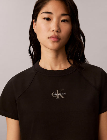 Monologo Interlock Cropped Tee - Calvin Klein Women
