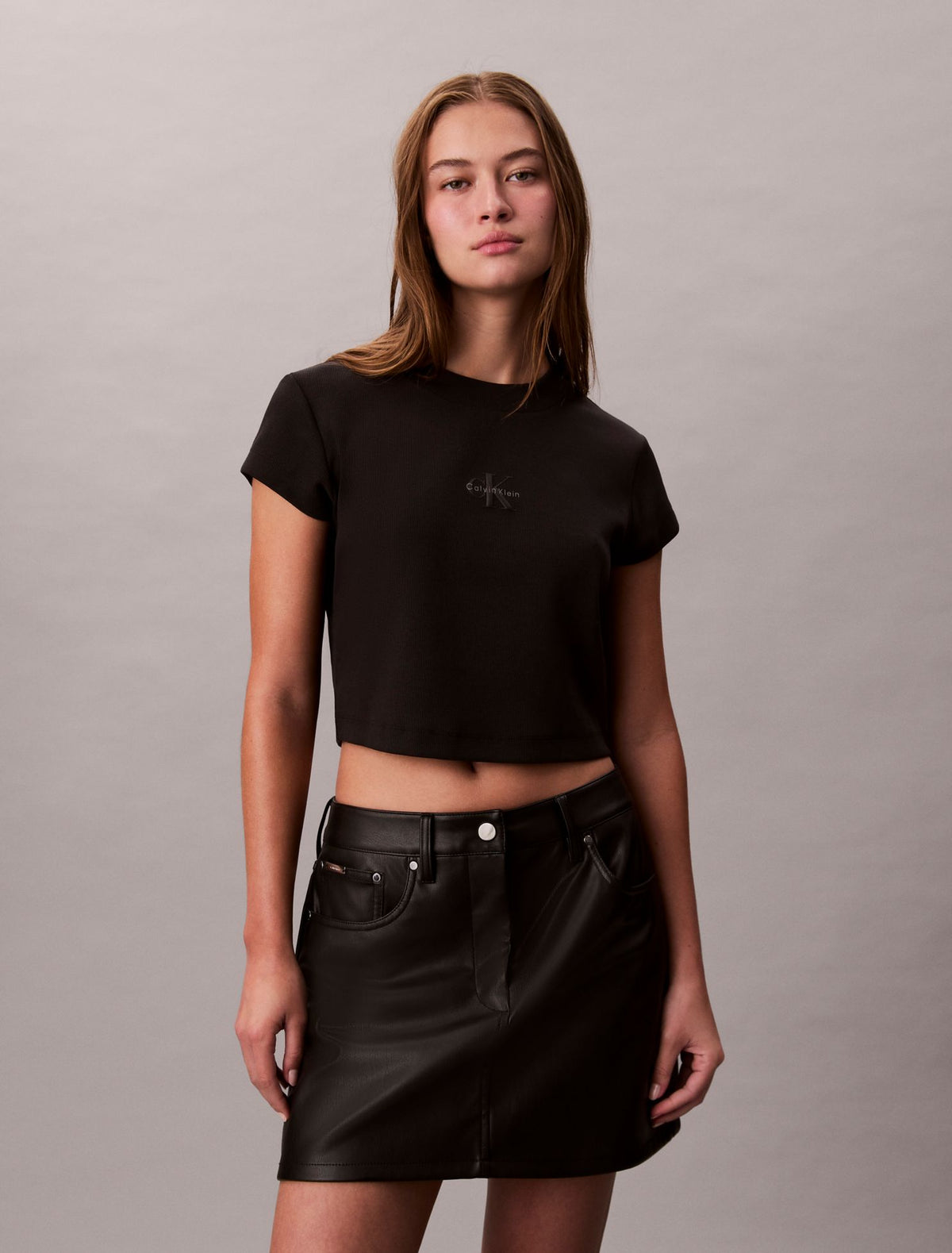 Monologo Baby Tee - Calvin Klein Women