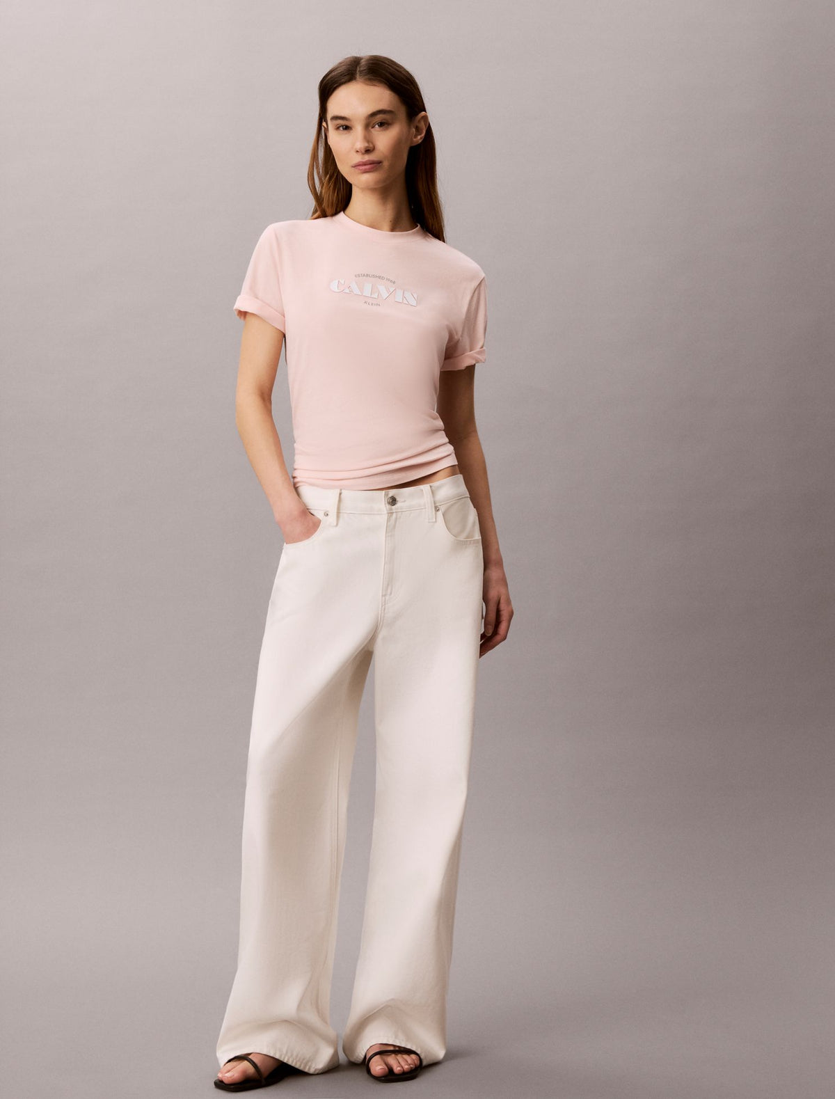 Bold Logo Graphic Classic T-Shirt - Calvin Klein Women