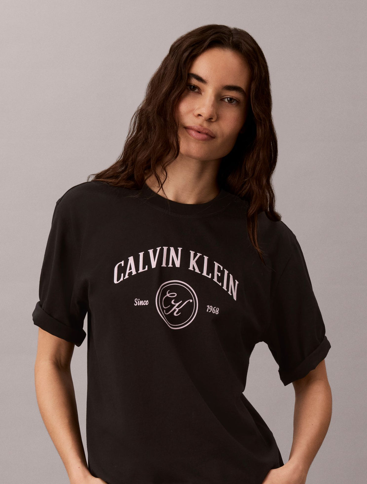 Arch Varsity Logo Graphic Relaxed T-Shirt - Calvin Klein Women