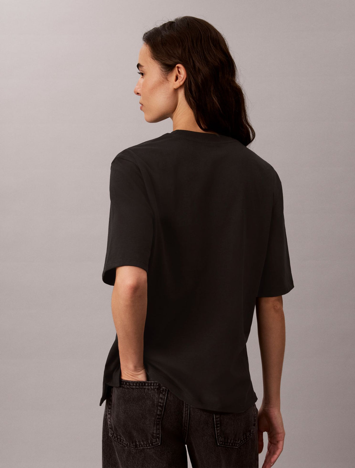 Arch Varsity Logo Graphic Relaxed T-Shirt - Calvin Klein Women