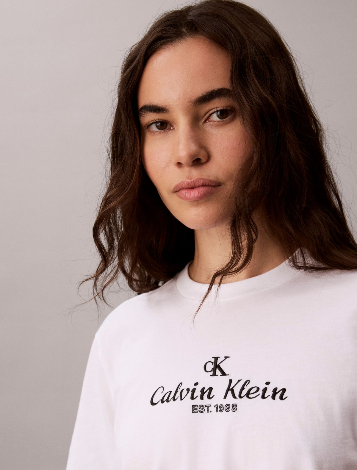 Crest Logo Boxy Tee - Calvin Klein Women
