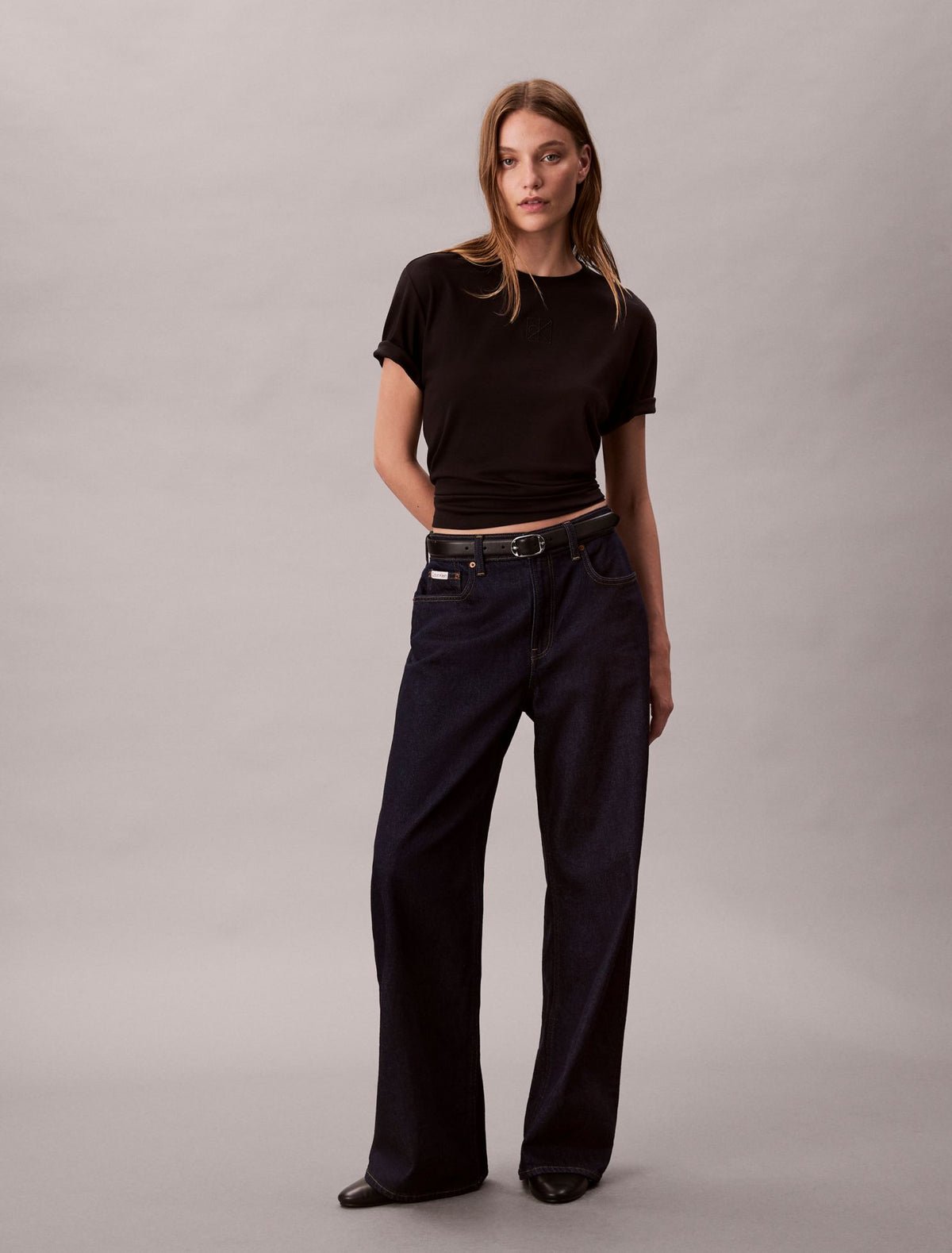 Supima Cotton Emblem Logo Graphic Classic T-Shirt - Calvin Klein Women