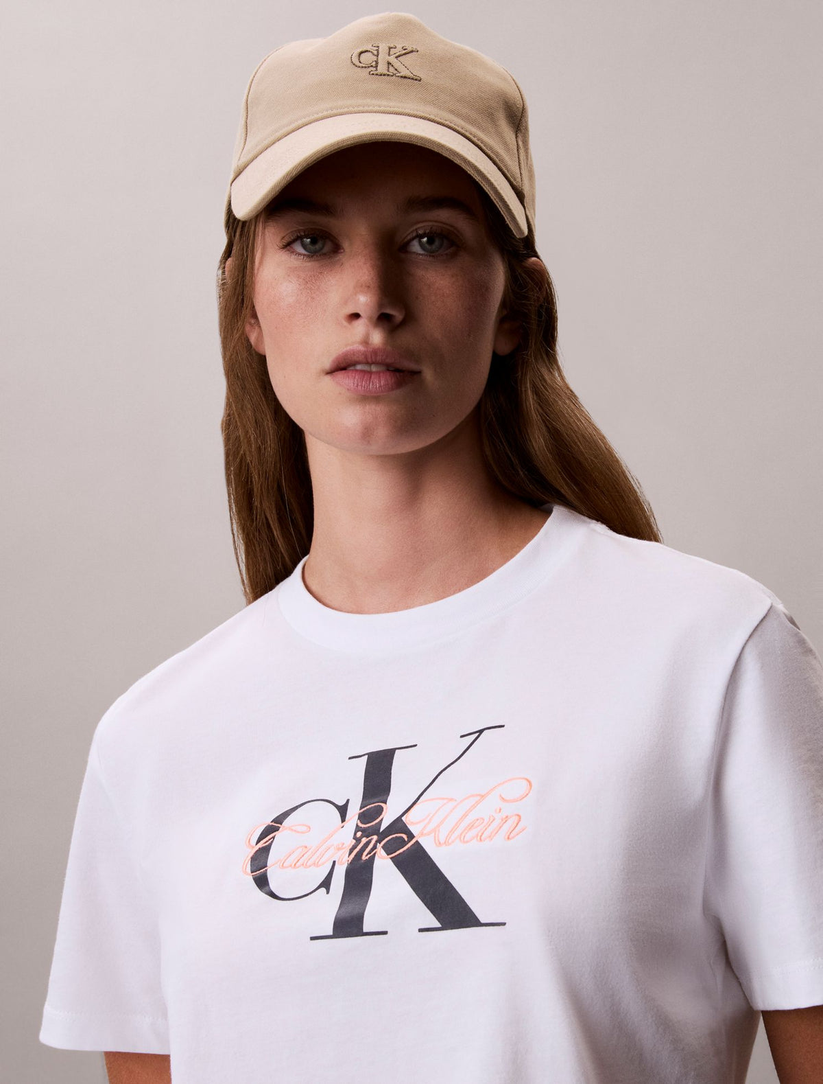 Script Monologo Graphic Classic T-Shirt - Calvin Klein Women