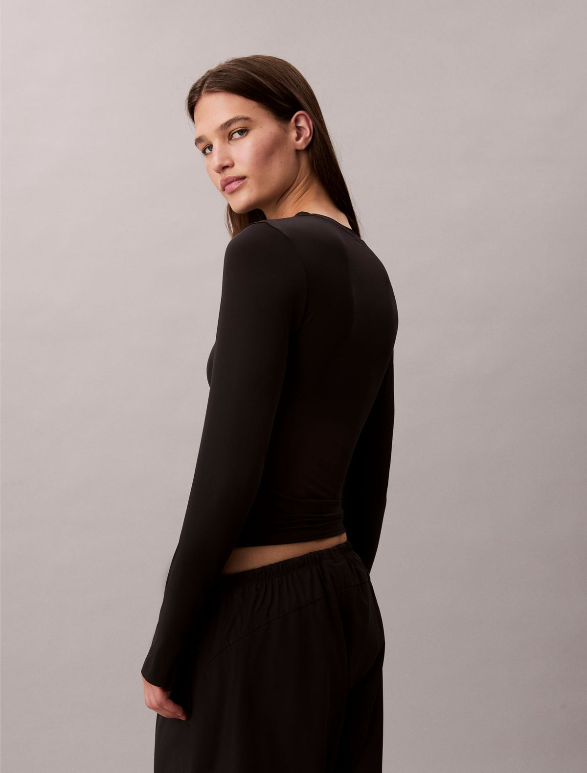 Nylon Stretch Slim T-Shirt - Calvin Klein Women