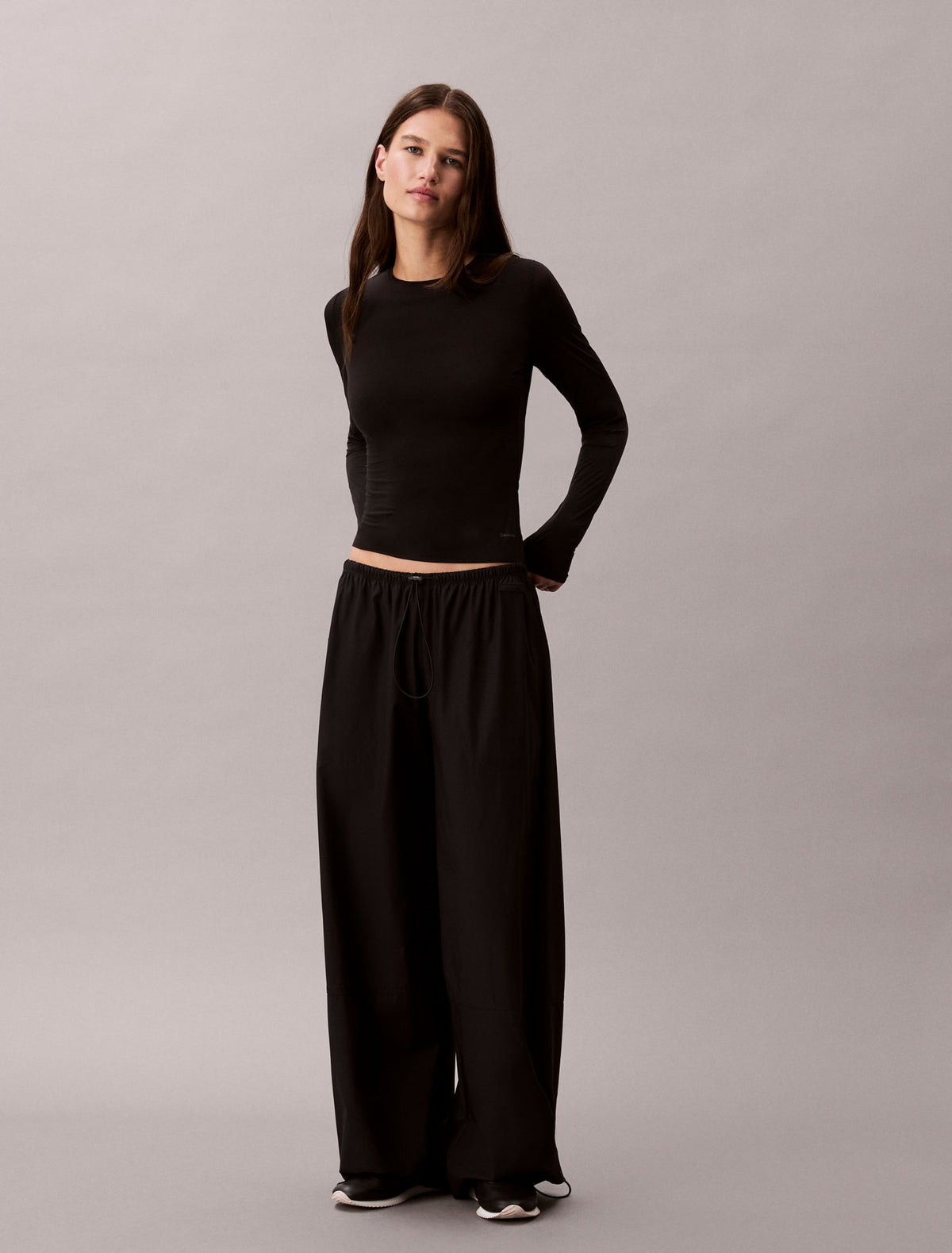 Nylon Stretch Slim T-Shirt - Calvin Klein Women