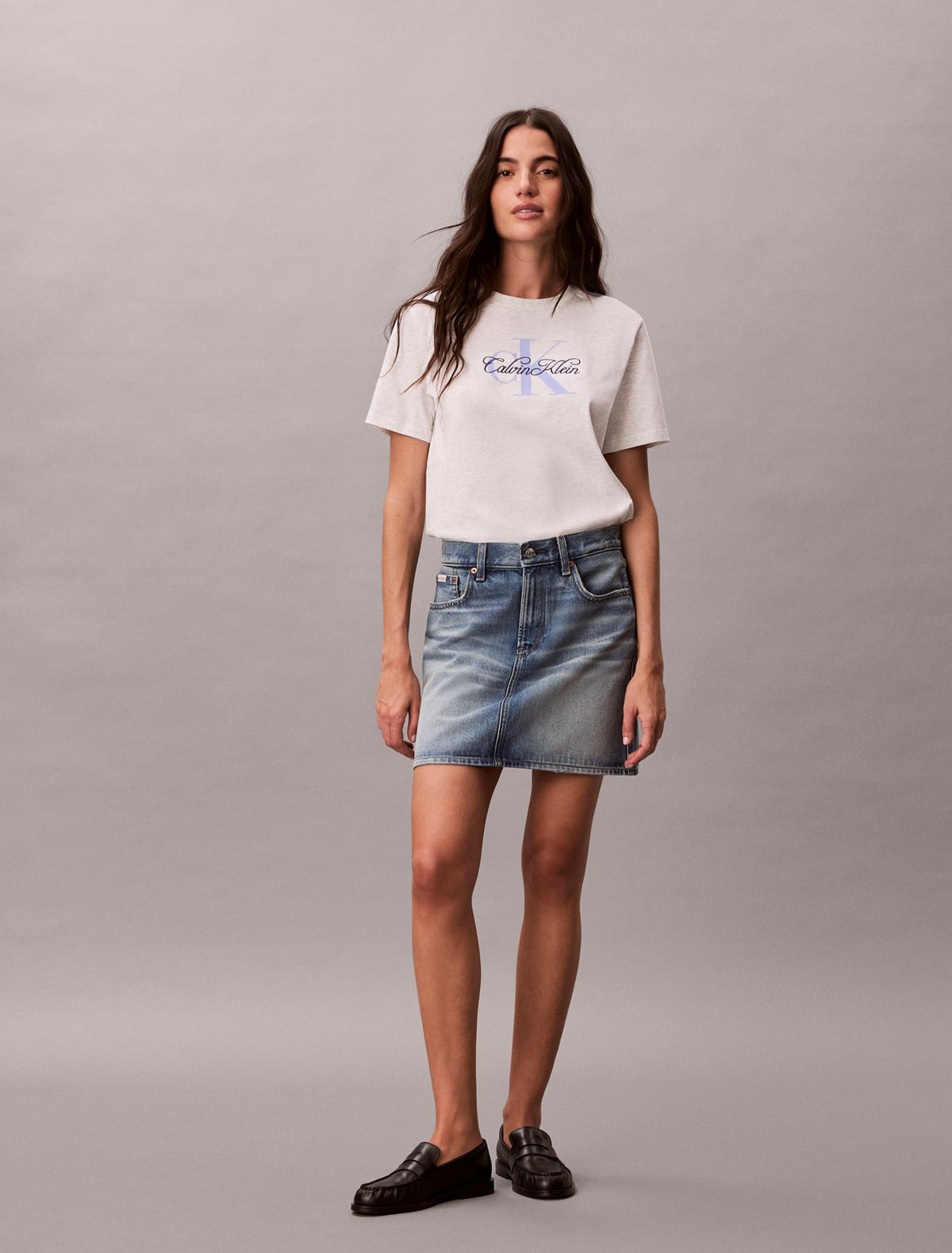 Script Monologo Graphic Classic T-Shirt - Calvin Klein Women