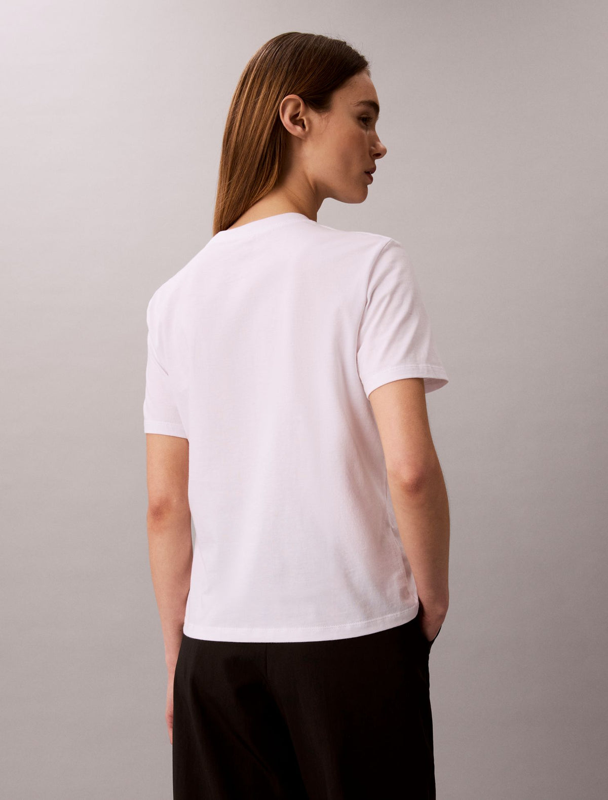 Script Logo Graphic Classic T-Shirt - Calvin Klein Women