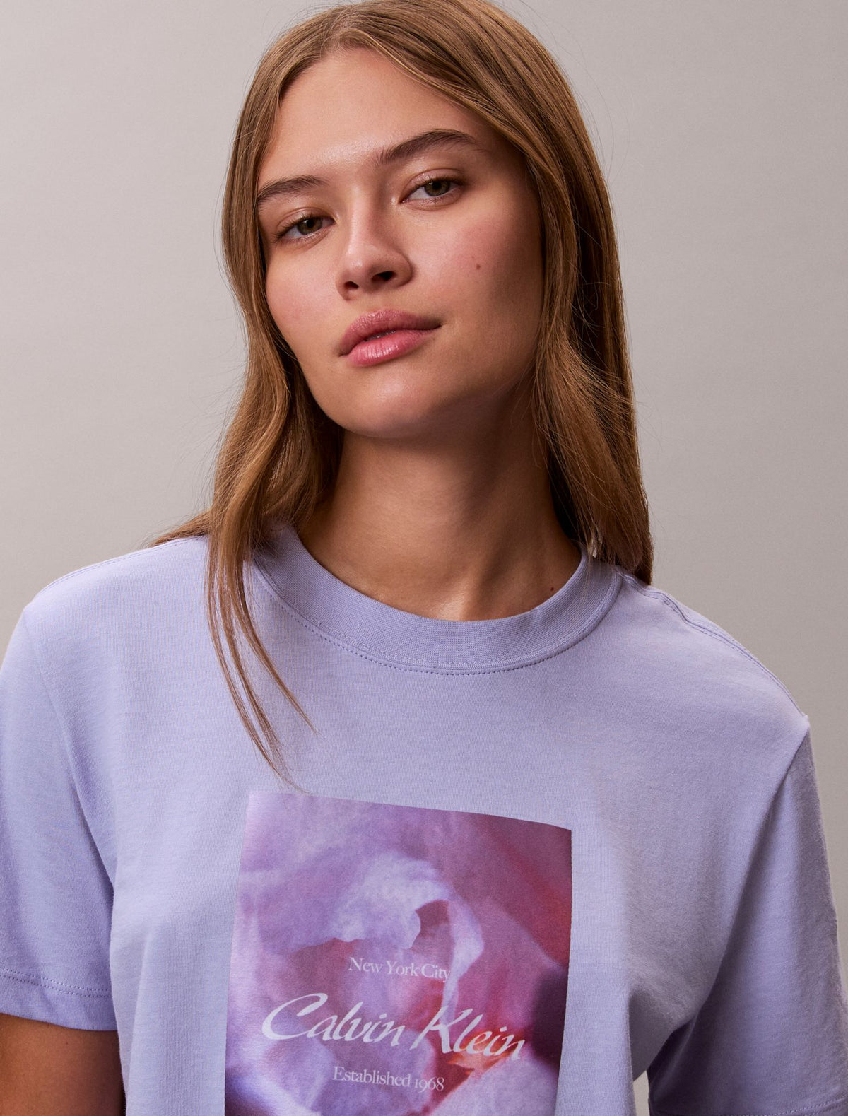 Flower Script Logo Graphic Classic T-Shirt - Calvin Klein Women