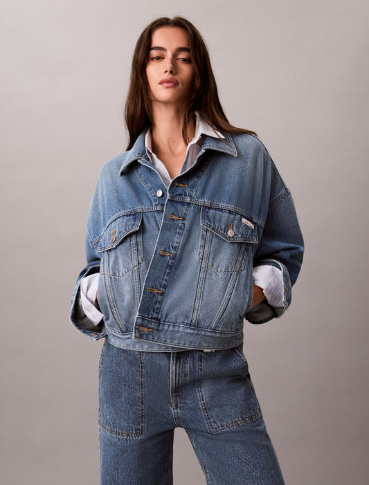 Relaxed Trucker Denim Jacket - Calvin Klein Women