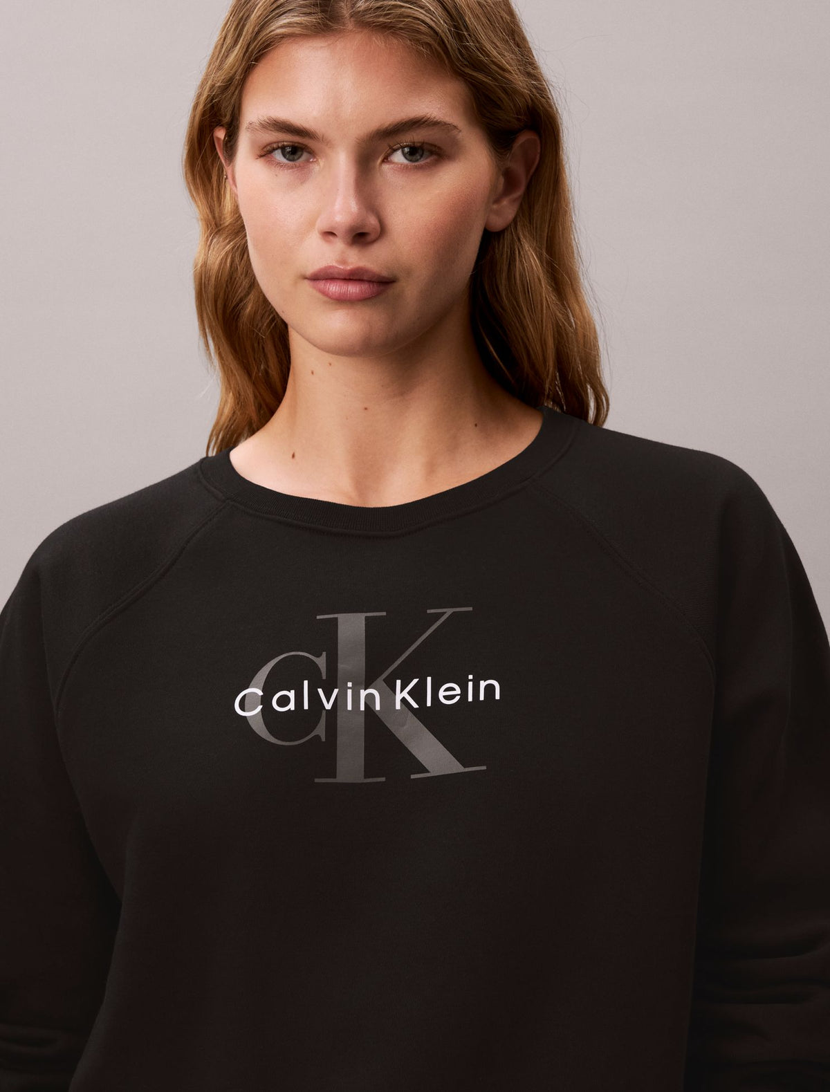 Monologo Fleece Relaxed Sweatshirt - Calvin Klein Women
