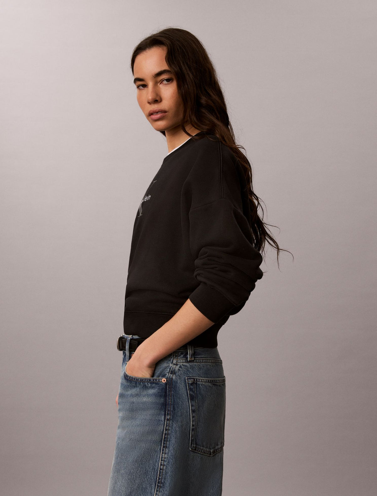 Monologo Fleece Relaxed Sweatshirt - Calvin Klein Women
